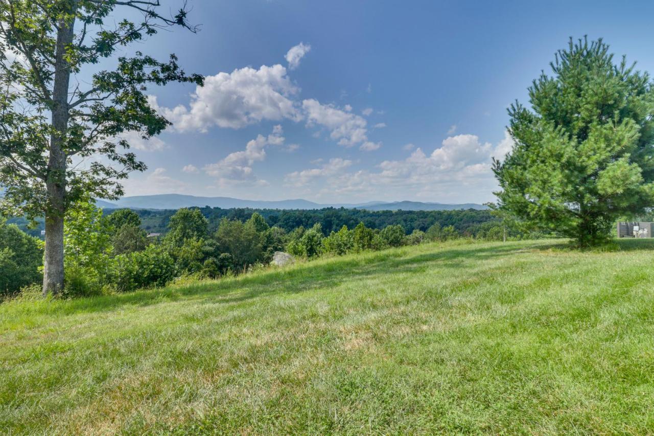Rustic Baileys Retreat Cabin Near Wineries! Crozet 외부 사진